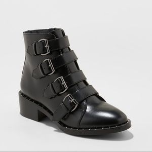 NEW Black buckle booties